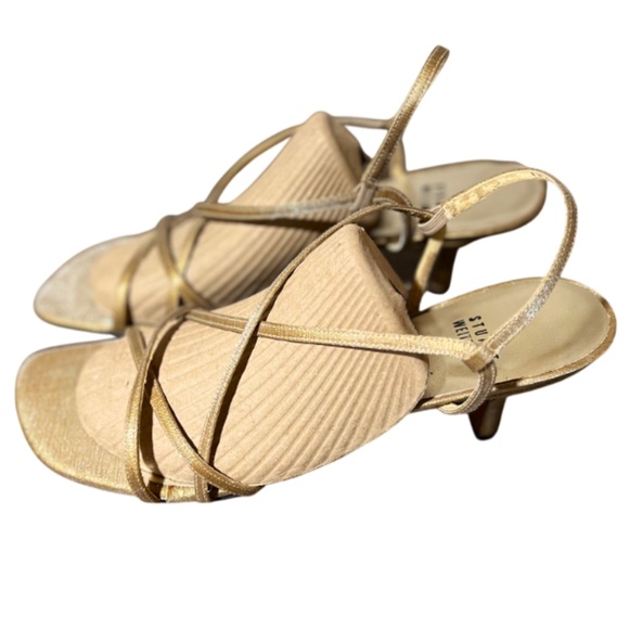 Stuart Weitzman Gold Strappy Kitten Heel Sandals - Picture 4 of 10